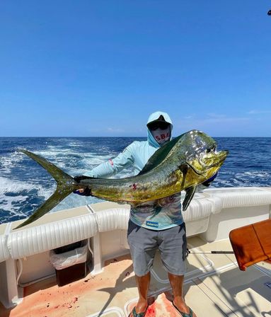 Deep Sea Fishing Experience: Private Charter on Dr Prescado image 7