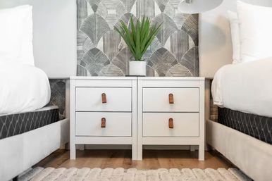 Villa Solara: Luxe Escape with Pool, Putting Green, Firepit Cabana, Gym & Game Room image 39