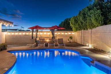 Villa Solara: Luxe Escape with Pool, Putting Green, Firepit Cabana, Gym & Game Room image 8