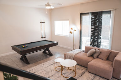 The Bachelorette Paradise I: Chic Getaway for 8 Guests image 4