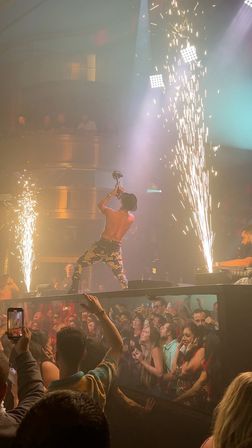 Luxury Round Trip Transport & VIP Nightclub Bottle Service image 30