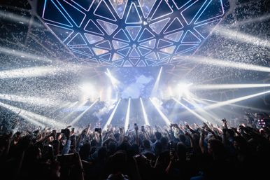 Luxury Round Trip Transport & VIP Nightclub Bottle Service image 14