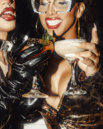 Legendary R House Drag Show & Dinner with Bottle Service and DJ After-Party image 11