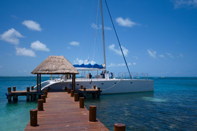 Party Cruise in Cancun: DJ, Sandbar Party & Open Unlimited Bar image 6