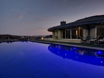 A Private Paradise with Unrivaled Scenic Beauty image 4