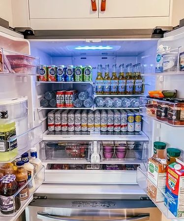 Fill the Fridge: Alcohol and Grocery Shopping, Delivery, and Stocking Before Your Arrival  image 2