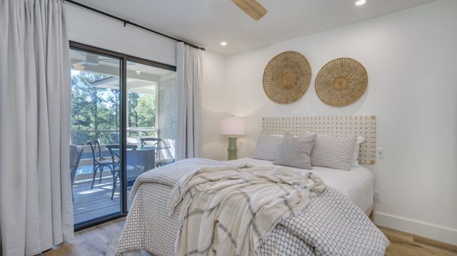 Fiddler's Cove Villa with Large Balcony & Walking Distance to the Beach image 4