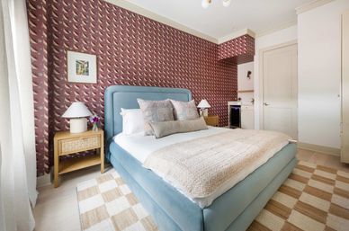 Designer 4-Bedroom House in the Heart of Downtown with Private Rooftop Terrace image 24