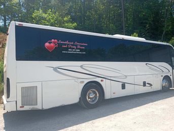 Party Buses in the Smoky Mountains: Wine & Moonshine Tours Daily image 13