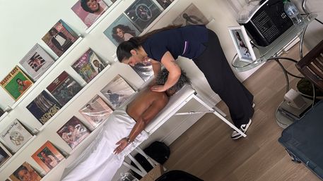 Pampering & Luxurious In-Home Spa Party: Massages image 28