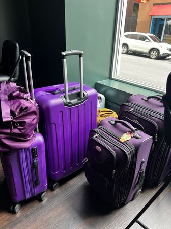 Store Your Bags at Music City Luggage Lockers image 1