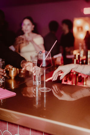 Party at Laila Lounge: VIP Tables, Bottle Service & Nights You’ll Actually Remember (Sort Of) image 3