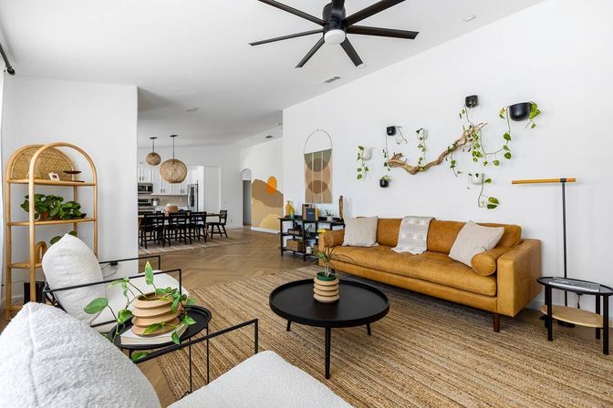 Desert Moon One Acre Property: Fully Fenced with Pickleball Court, Cowboy Pool, Hot Tub + Airstream image 5