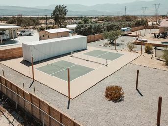 Desert Moon One Acre Property: Fully Fenced with Pickleball Court, Cowboy Pool, Hot Tub + Airstream image 16