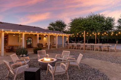 Desert Moon One Acre Property: Fully Fenced with Pickleball Court, Cowboy Pool, Hot Tub + Airstream image 23