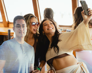 Get Brunchfaced on Party Boat: An All-Inclusive Brunch Experience Aboard a Private 47' Luxury Catamaran image 4