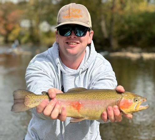 Group Fly Fishing Wade All-Inclusive Adventure with Gears, Guides and More image 3