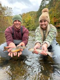 Group Fly Fishing Wade All-Inclusive Adventure with Gears, Guides and More image 5