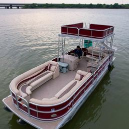 BYOB 15-Person 29' Southbay Double Decker with Waterslide on Lewisville Lake image 2