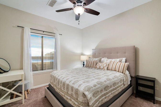 Pinnacle Perfection: Pool, Pizza Oven, & Putt Paradise image 16