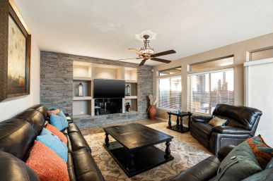 Pinnacle Perfection: Pool, Pizza Oven, & Putt Paradise image 11