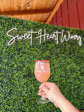 Top 10 Winery Vibes: Unforgettable Wine Experience at Sweet Heart Winery image 1