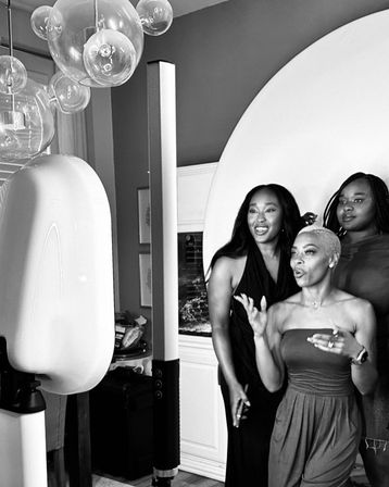 Photo Booth for Every Occasion: Premium Photos Capturing Memorable Moments image 2