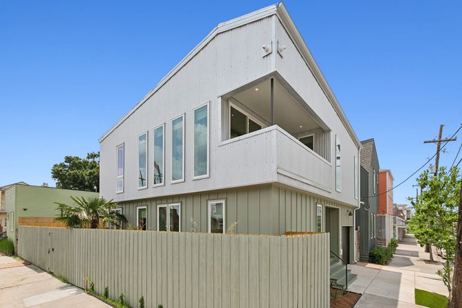 NOLA Rental with Private Hot Tub & Shared Heated Pool image 15