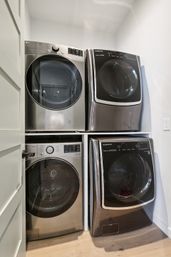 NOLA Rental with Private Hot Tub & Shared Heated Pool image 13