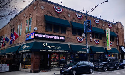 Sluggers World Class Sports Bar and Grill & Dueling Pianos image 2