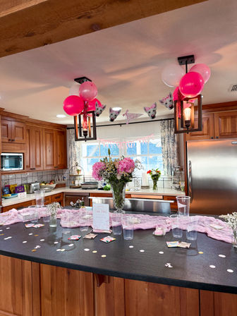 Custom At-Home Decoration Packages and Luxury Party Themes from Merry Me Decor image 5