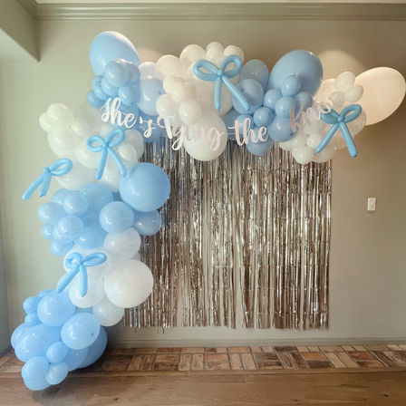 Custom At-Home Decoration Packages and Luxury Party Themes from Merry Me Decor image 2