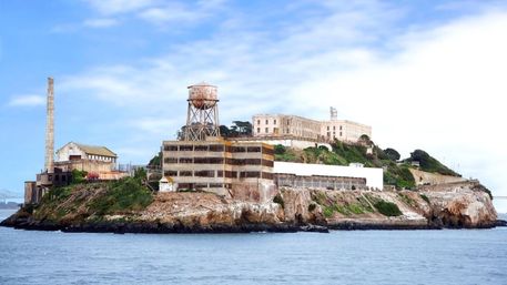 Alcatraz Adventure & Bay Cruise: Walk Through History and Cruise By Scenic Beauty in San Francisco image 2
