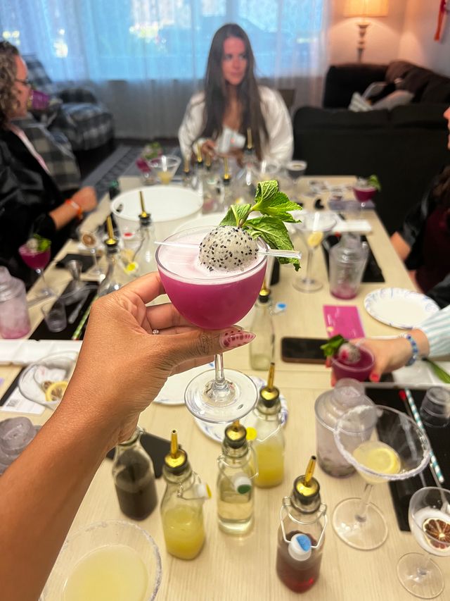Booze & Bubbles Mixology Cocktail Class: Craft & Garnish Your Own Cocktails image 3