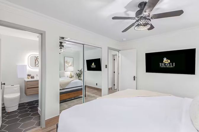 The Sundancer Oasis: Pool + Spa with Rooftop Deck in the Heart of Old Town image 18