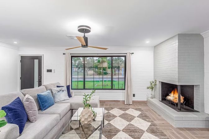 The Sundancer Oasis: Pool + Spa with Rooftop Deck in the Heart of Old Town image 9