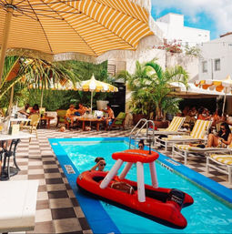 Limonada Bar + Brunch: Iconic Dining Experience with Breakfast, Lunch, and Dinner Options in South Beach image 1