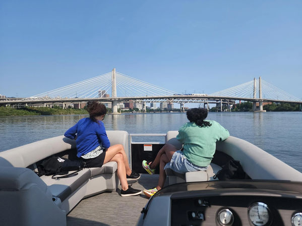 Private BYOB Boat Tour of Downtown Bridges on Willamette River (Up to 6 Passengers) image 4