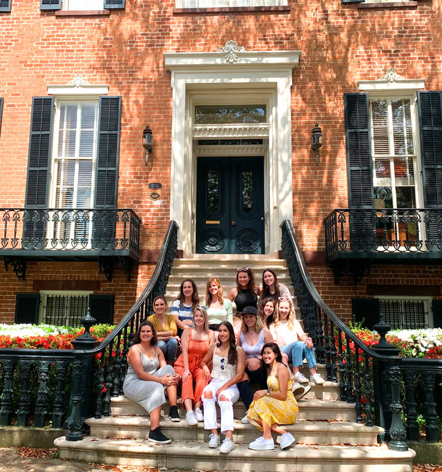 Insta-worthy Private Bicycle Tour of Savannah Under Enchanting Oak Trees image 5