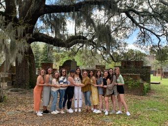 Insta-worthy Private Bicycle Tour of Savannah Under Enchanting Oak Trees image 8