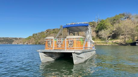 12-Person Pontoon with Slide -  Fun on Lake Austin! image 3