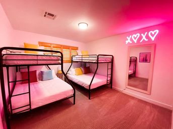 Love Oasis: Luxury Villa with Heated Pool, Mini Golf & Neon Vibes image 40