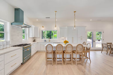 The Broadway Farmhouse: Private Sonoma Getaway on 4 Acres - Pool, Hot Tub, Game Room & Outdoor Kitchen image 136