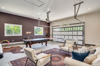 The Broadway Farmhouse: Private Sonoma Getaway on 4 Acres - Pool, Hot Tub, Game Room & Outdoor Kitchen image 99