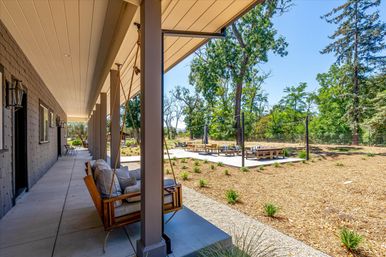 The Broadway Farmhouse: Private Sonoma Getaway on 4 Acres - Pool, Hot Tub, Game Room & Outdoor Kitchen image 52