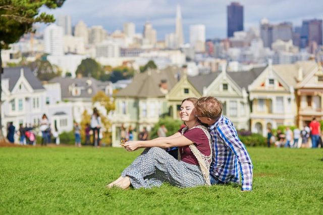 Professional Photoshoot at the Iconic Painted Ladies image 3