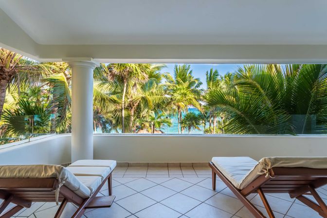 Casa Yardena: 9 BR Beachfront Escape in Soliman Bay image 34