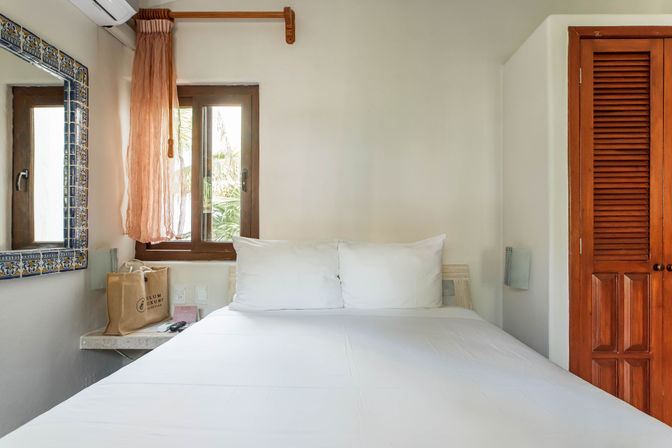 Casa Yardena: 9 BR Beachfront Escape in Soliman Bay image 39