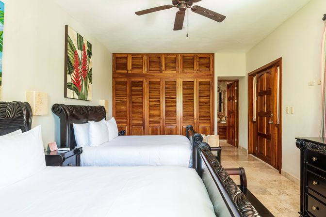 Casa Yardena: 9 BR Beachfront Escape in Soliman Bay image 50