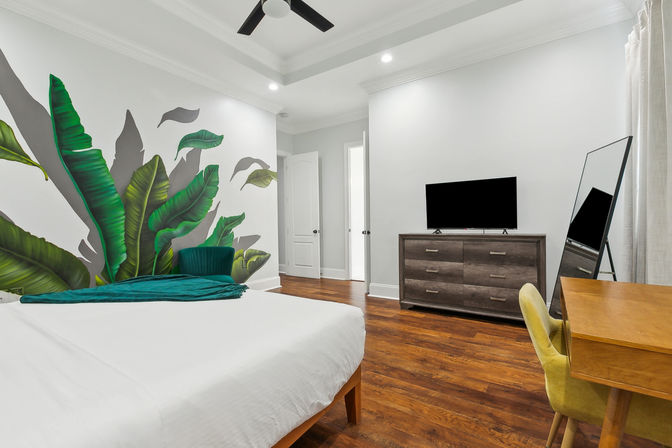 Trendy Art-Filled Mid City Oasis with Heated Pool and Parking image 23